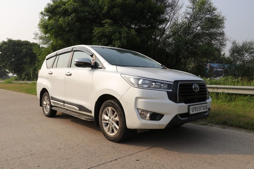 INNOVA CRYSTA