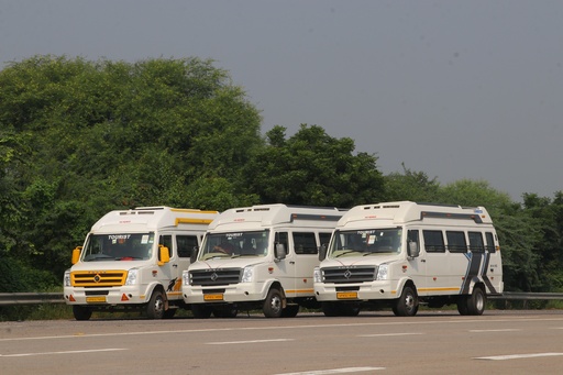 TAMPO TRAVELLER (21 Seater)